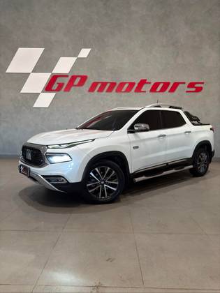 FIAT TORO 2.0 16V TURBO DIESEL RANCH 4WD AT9 FIAT TORO 2.0 16V TURBO DIESEL RANCH 4WD AT9